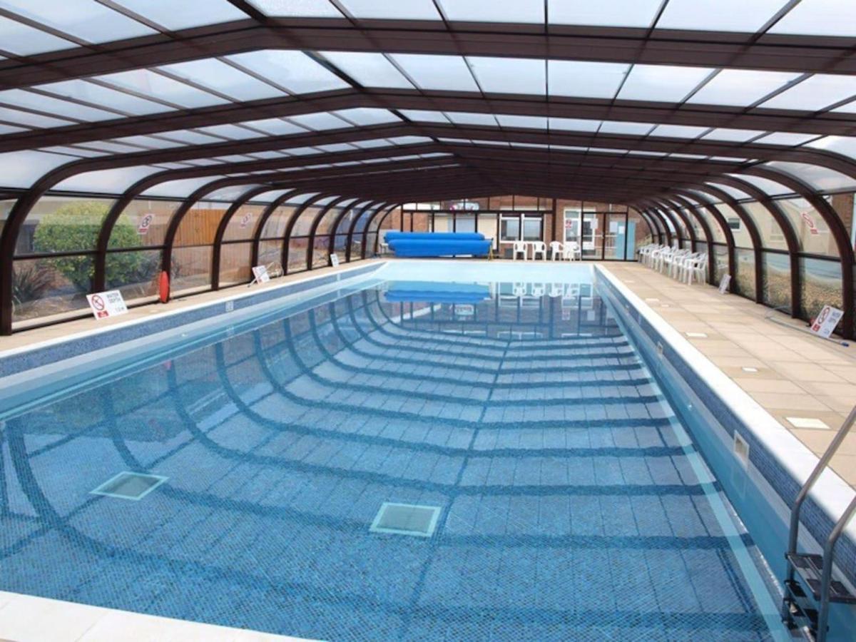 Villa Sea View 3-Bed Heated Pool Eat Bar Kids Park Lowestoft Exterior foto