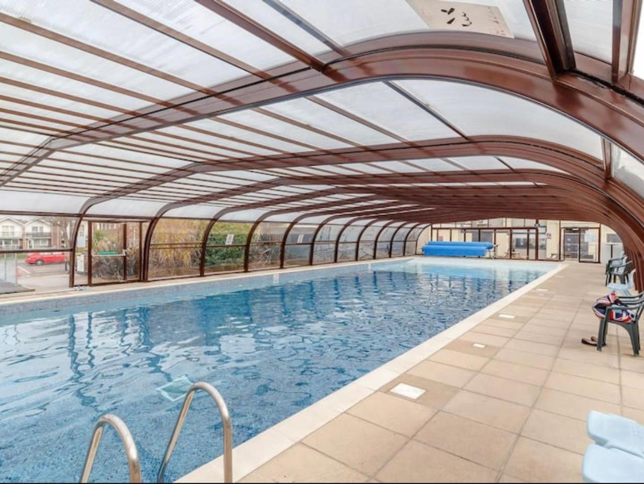 Villa Sea View 3-Bed Heated Pool Eat Bar Kids Park Lowestoft Exterior foto